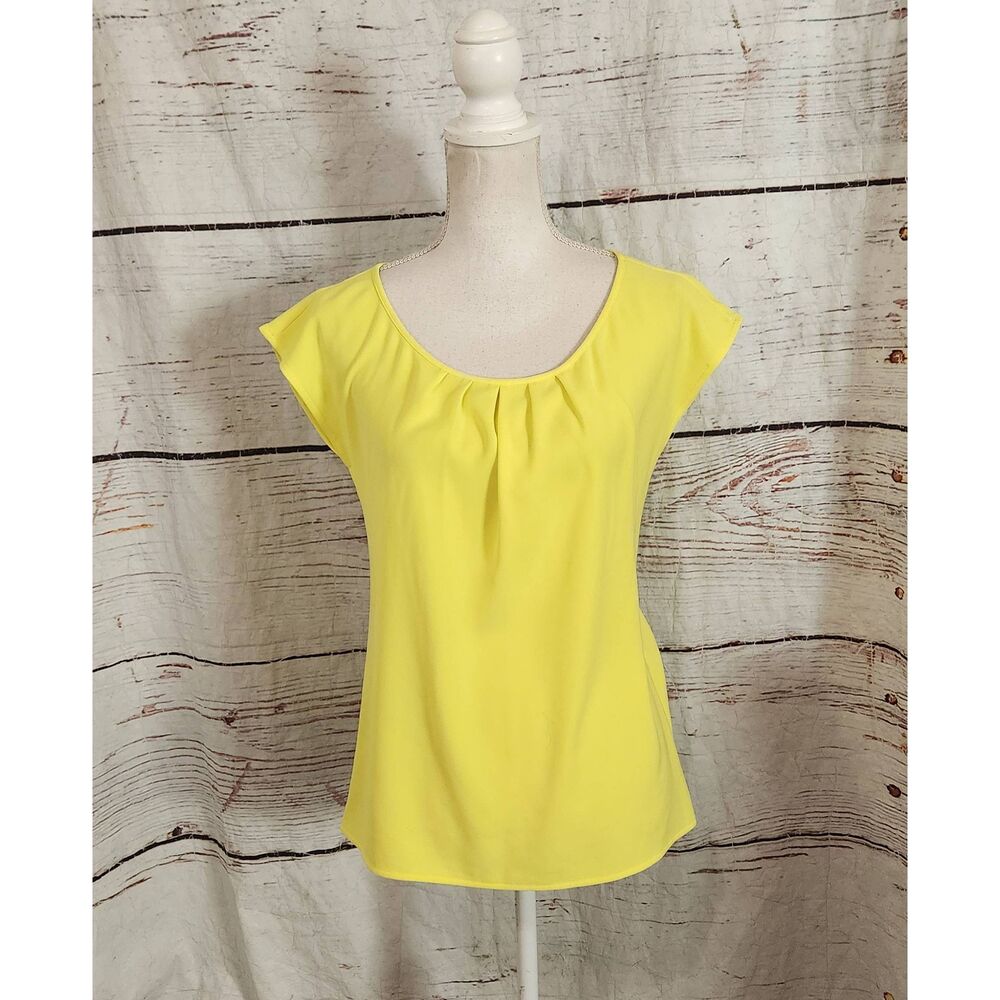 St. John Yellow Cap Sleeve Blouse Size P